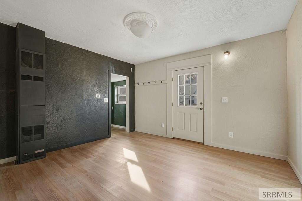 318 Lava St Idaho Falls, ID 83402 - Thumbnail 3