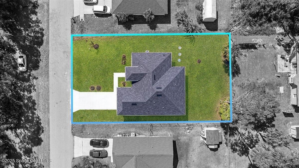 1751 Nandina Ct NW Palm Bay, FL 32907 - Thumbnail 3