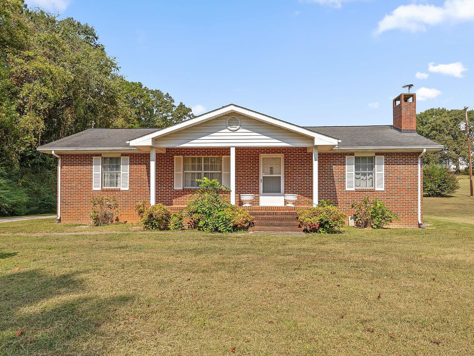 9405 Highway 58 Harrison, TN 37341 - Thumbnail 3