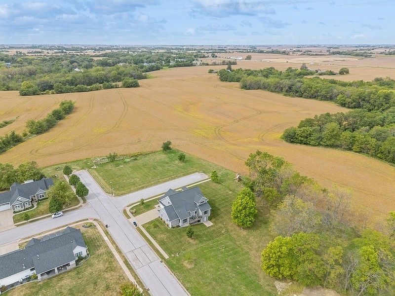 0 Hidden Valley Dr Davenport, IA 52804 - Thumbnail 3