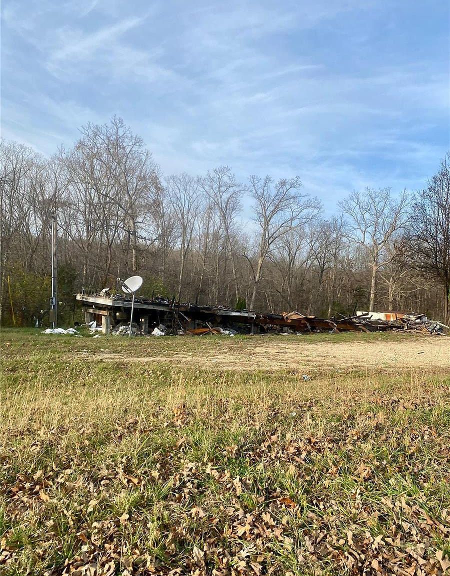 837 Wild Rose Ln Beaufort, MO 63013 - Thumbnail 3