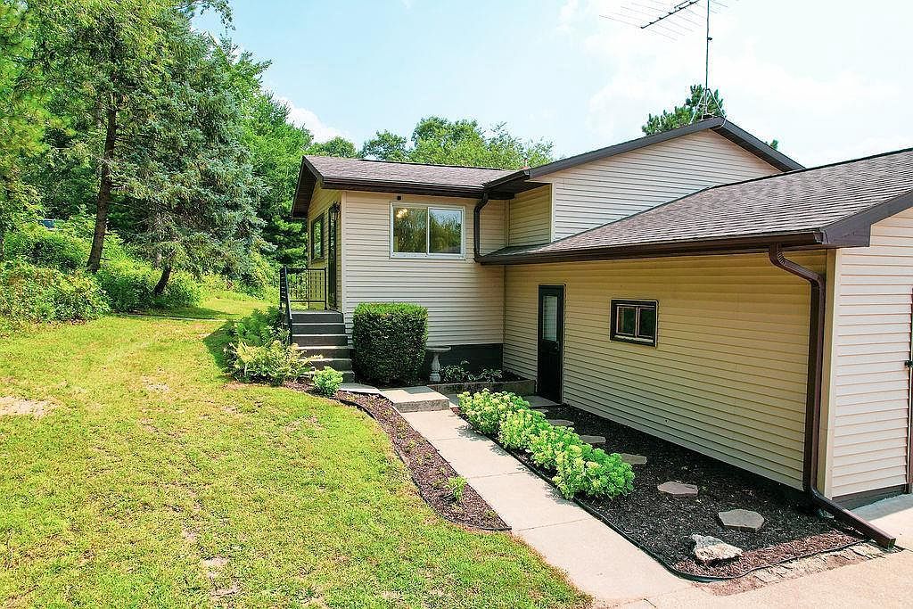 10255 Jason Ave Sparta, WI 54656 - Thumbnail 3