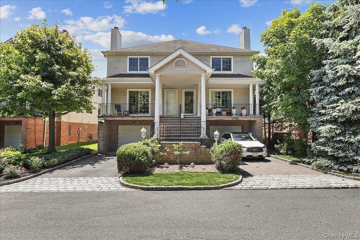 120 Woodruff Ave Scarsdale, NY 10583 - Thumbnail 3