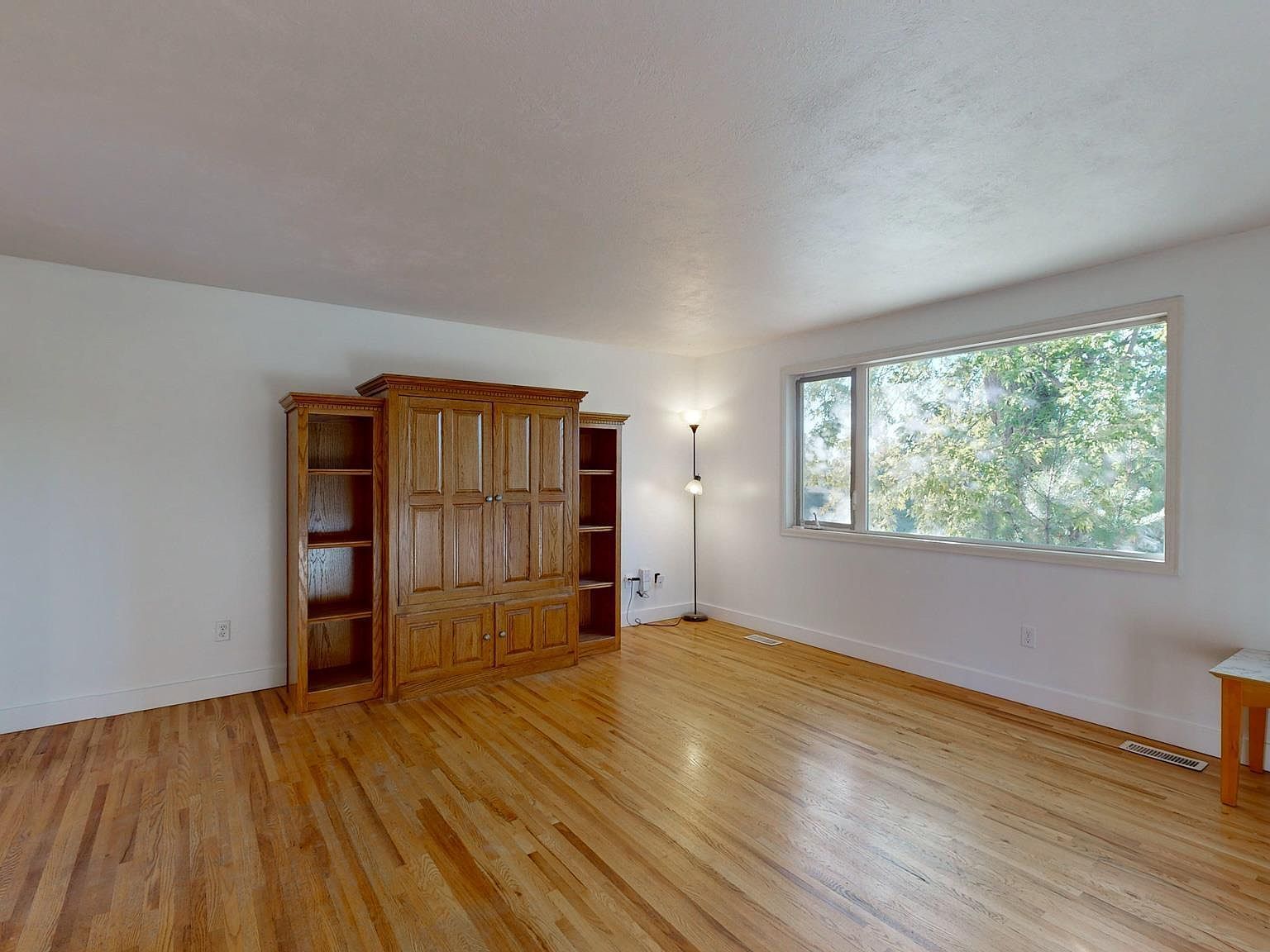 220 NW Robert St Pullman, WA 99163 - Thumbnail 3