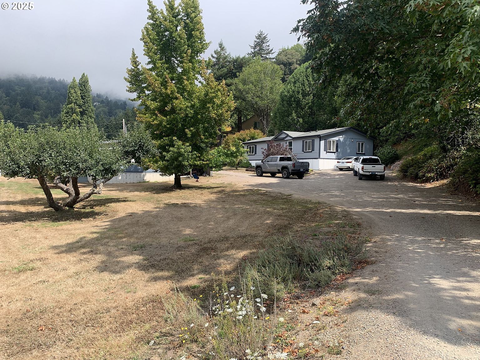 98465 N Bank Chetco River Rd Brookings, OR 97415 - Thumbnail 3