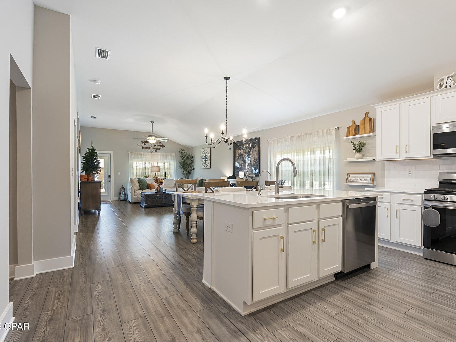 247 Bayou Bend Ln Panama City, FL 32404 - Thumbnail 3