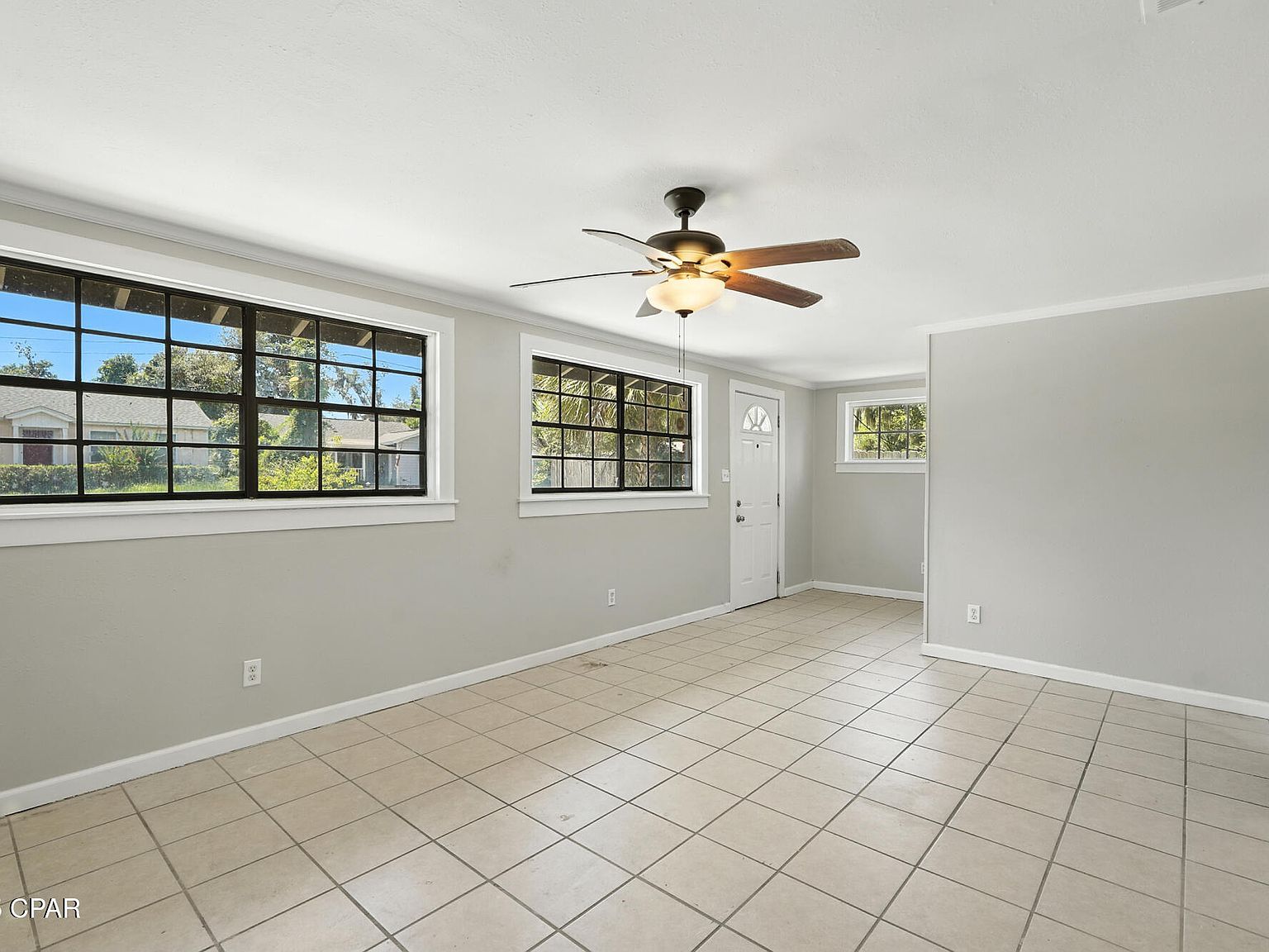 625 3rd St Panama City, FL 32401 - Thumbnail 3