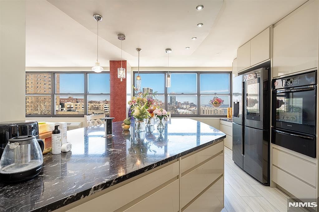 7004 Kennedy Blvd W #22B West New York, NJ 07093 - Thumbnail 3