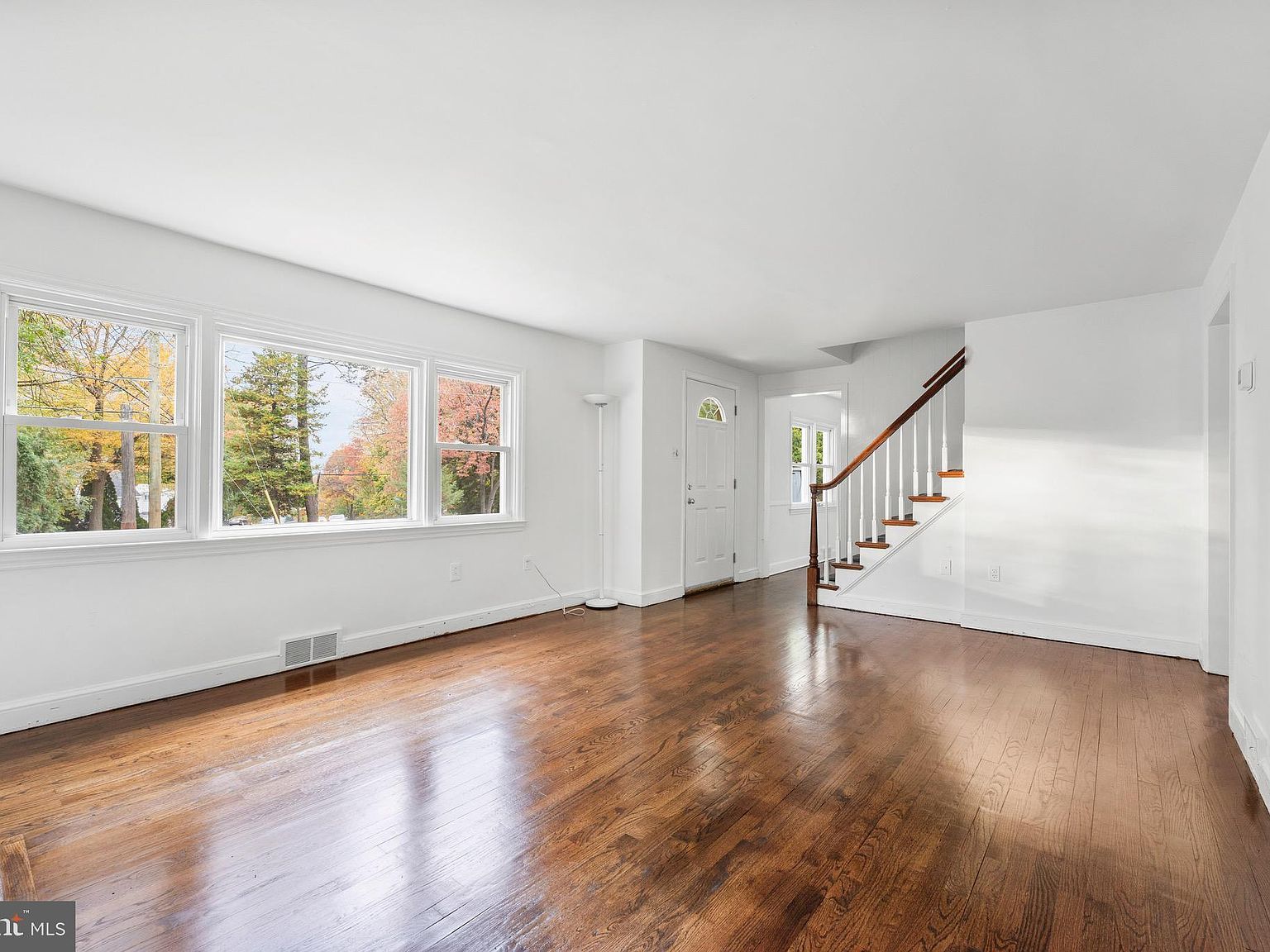 409 N Pine St Langhorne, PA 19047 - Thumbnail 3