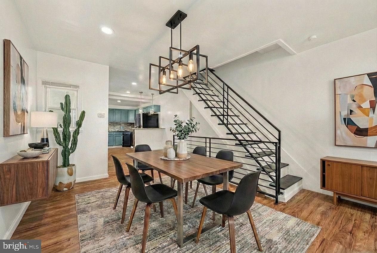 2613 Amber St Philadelphia, PA 19125 - Thumbnail 3