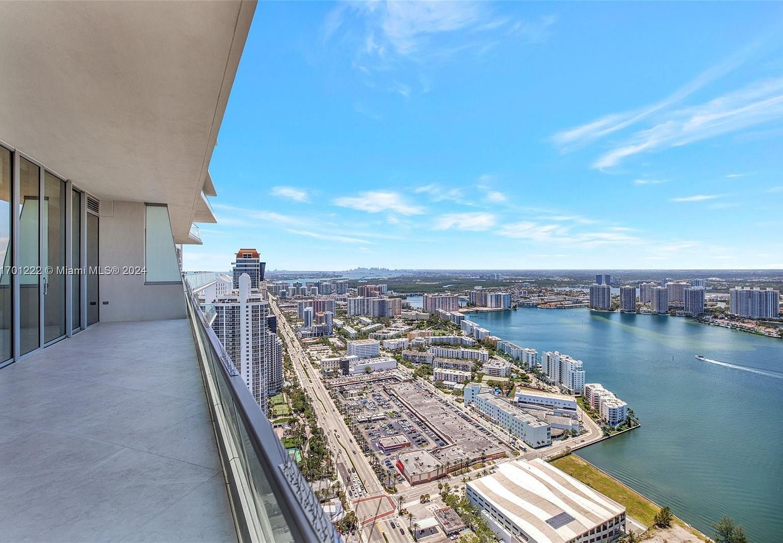 18501 Collins Ave #5001 Sunny Isles Beach, FL 33160 - Thumbnail 3