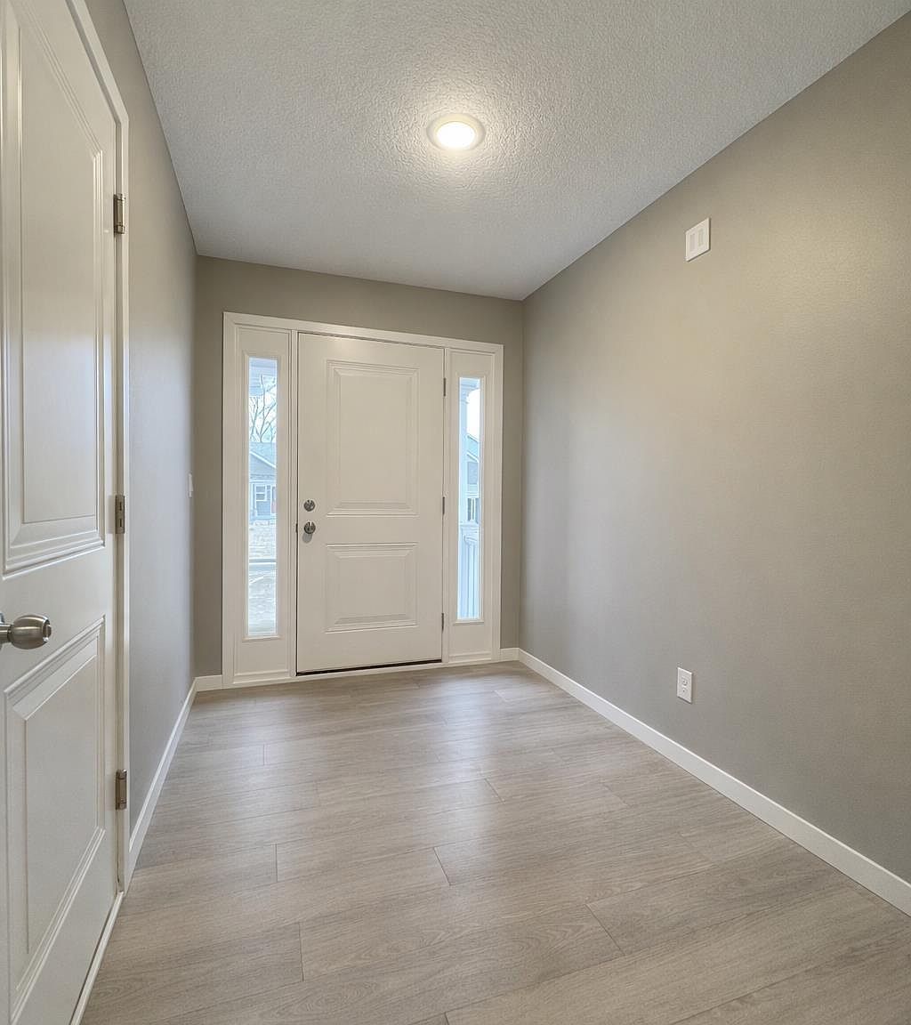 3365 Lincolnshire Rd Waterloo, IA 50701 - Thumbnail 3