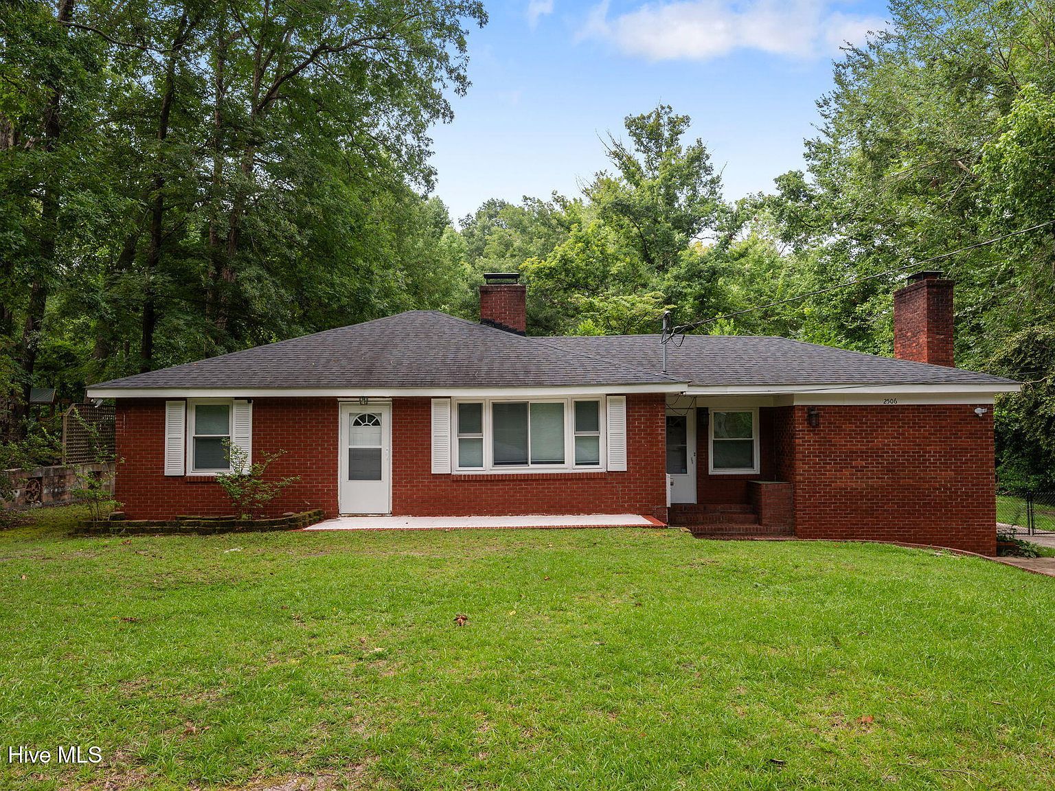 2506 Madison Cir Greenville, NC 27858 - Thumbnail 3