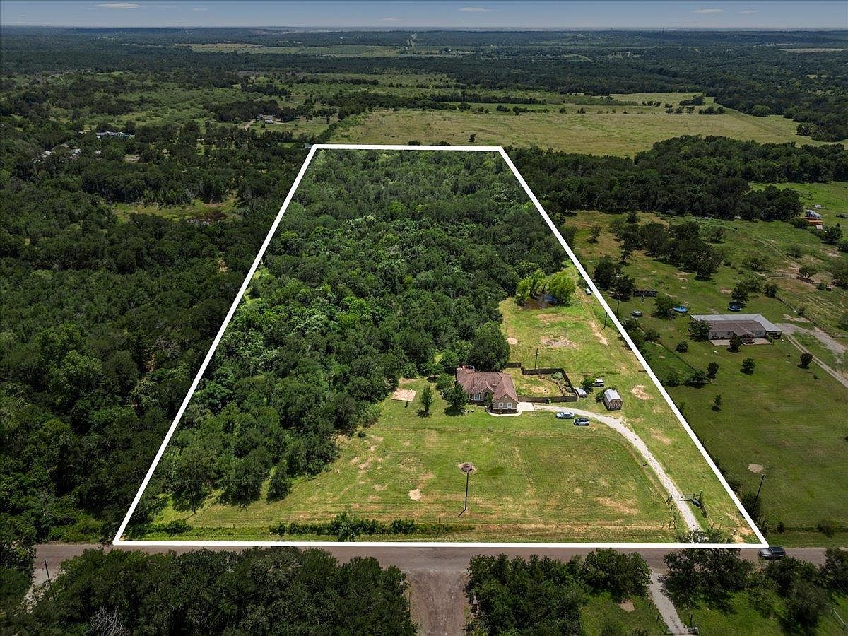 437 Balch Rd Elgin, TX 78621 - Thumbnail 3