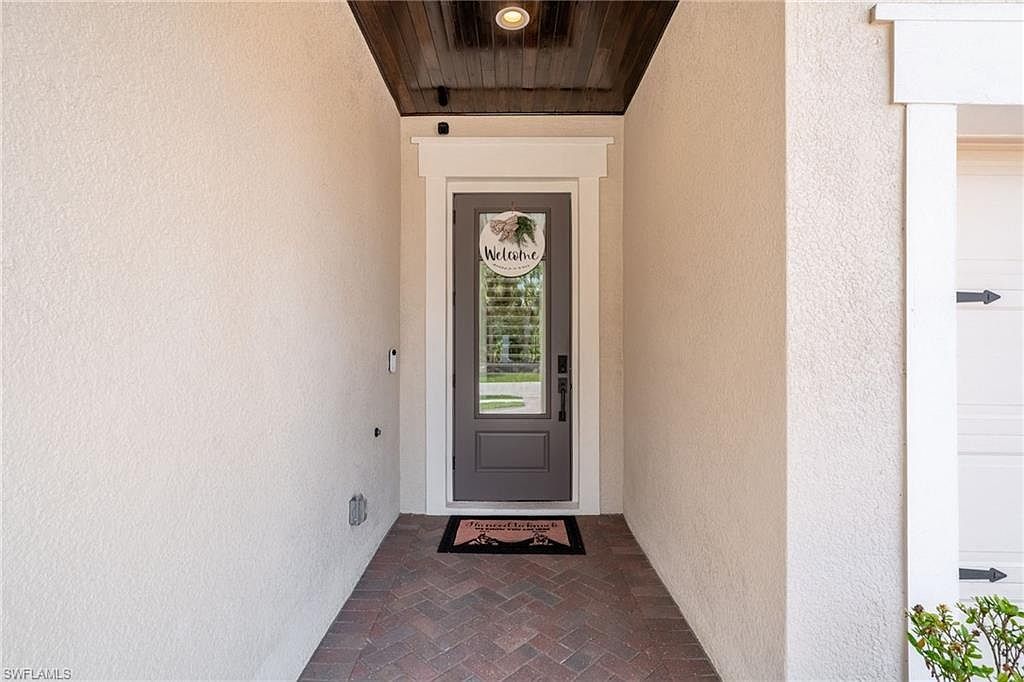 3725 Helmsman Dr Naples, FL 34120 - Thumbnail 3