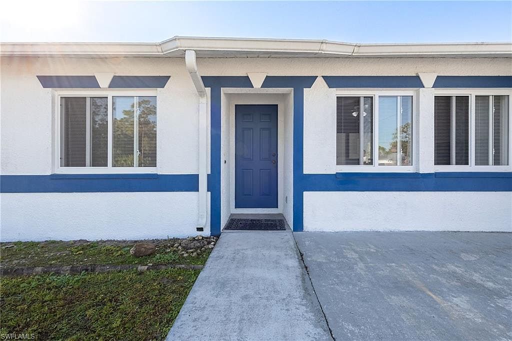 4230 33rd Ave NE Naples, FL 34120 - Thumbnail 3