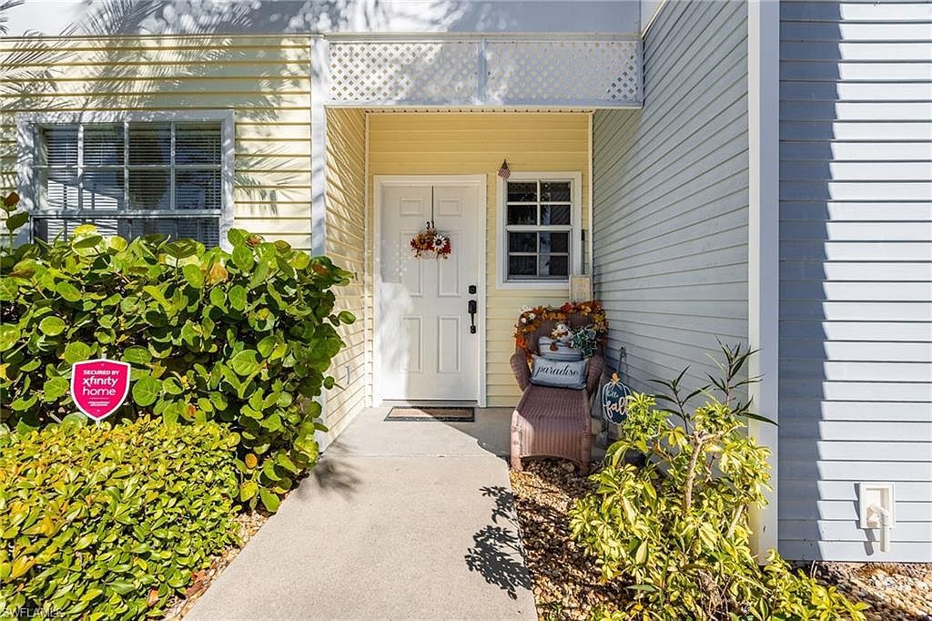 3347 N Key Dr APT 31 North Fort Myers, FL 33903 - Thumbnail 3