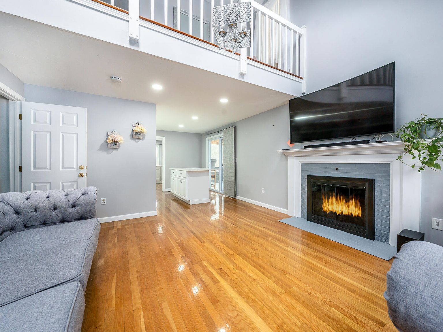 51 Larch Ln Centerville, MA 02632 - Thumbnail 3