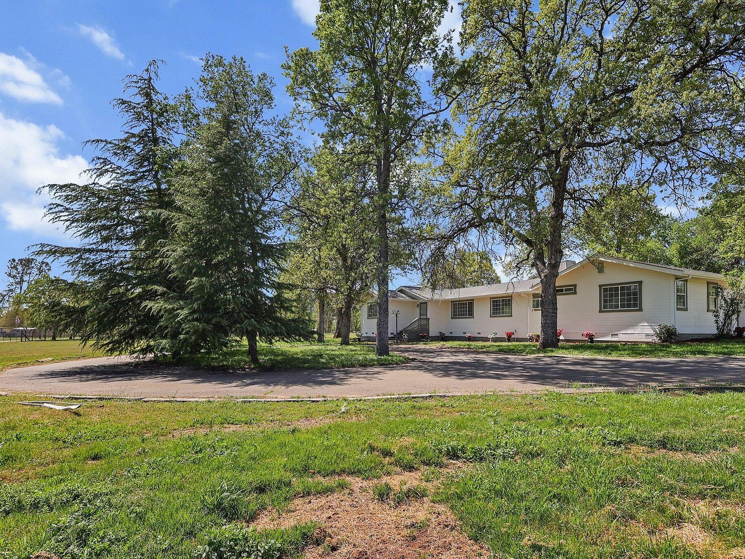 3820 Oak Ln Cottonwood, CA 96022 - Thumbnail 3