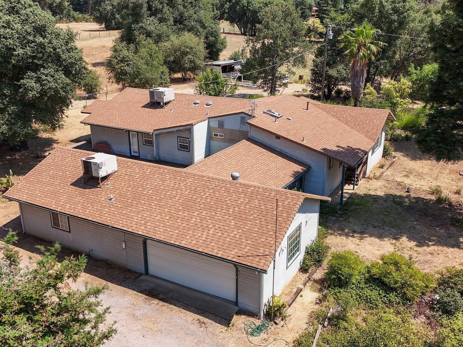 20822 Clough Creek Rd Redding, CA 96002 - Thumbnail 3