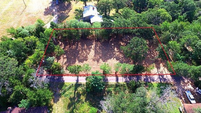 Valentine Dr Denison, TX 75020 - Thumbnail 3