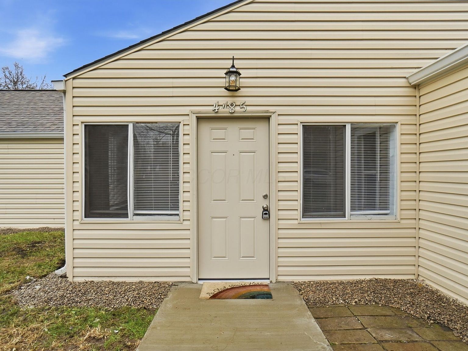 4485 Helen Dr Columbus, OH 43232 - Thumbnail 3