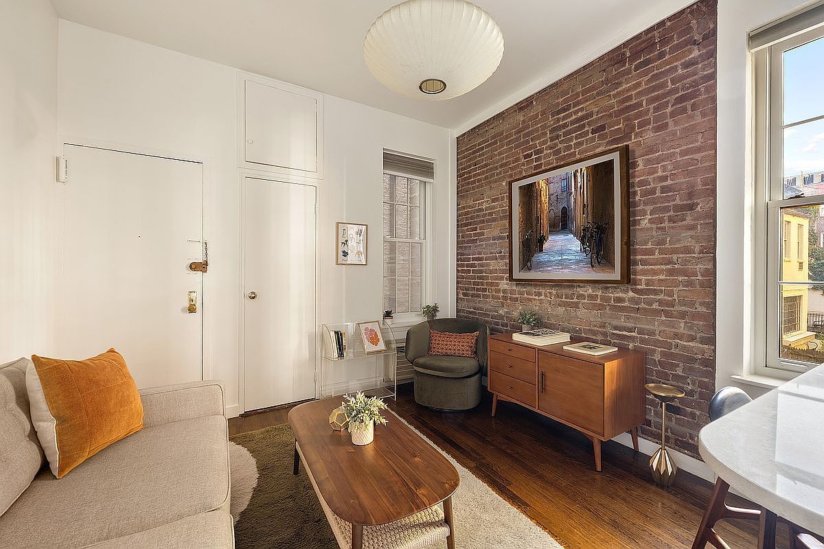 345 W 21st St APT 2B Manhattan, NY 10011 - Thumbnail 3