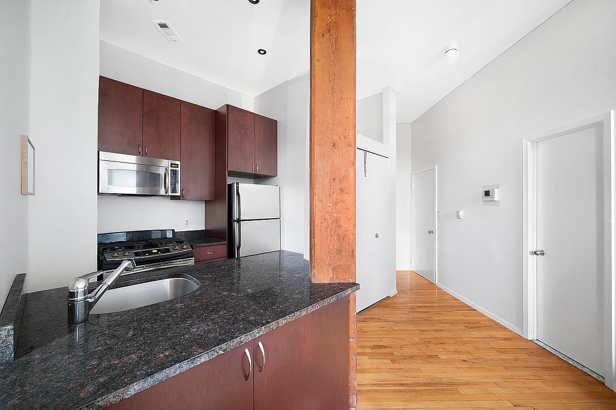 372 De Kalb Ave UNIT 4K Brooklyn, NY 11221 - Thumbnail 3