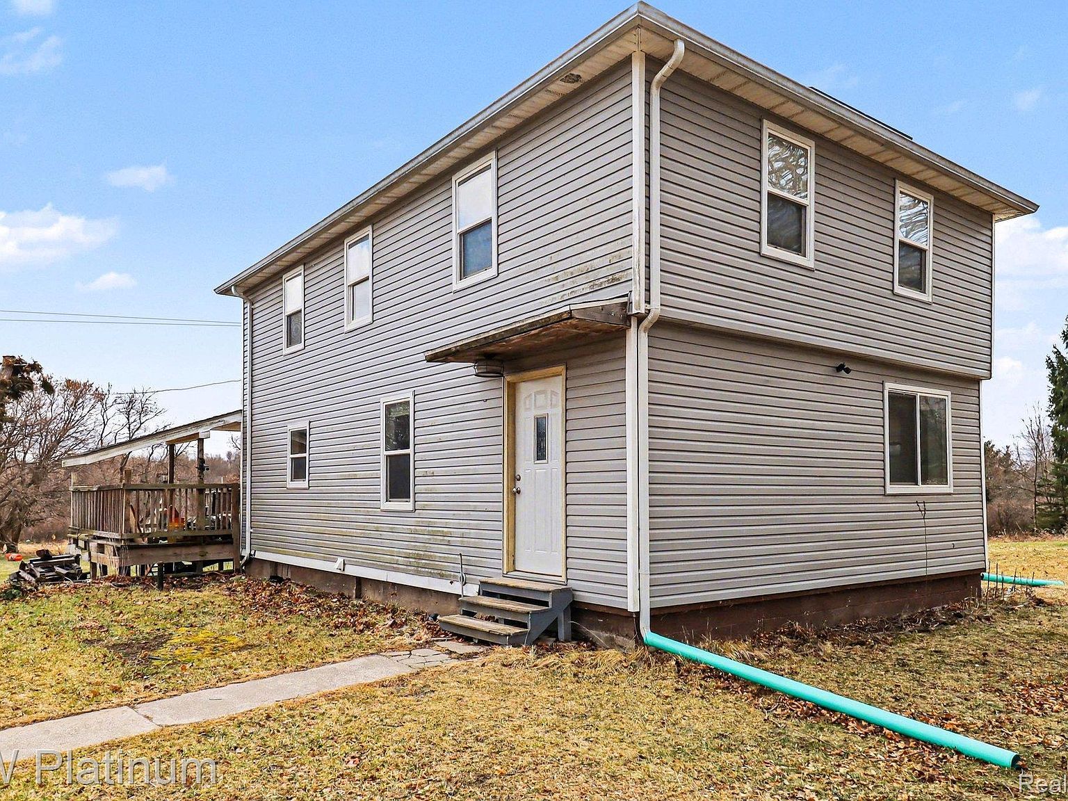 5160 Laur Rd North Branch, MI 48461 - Thumbnail 3