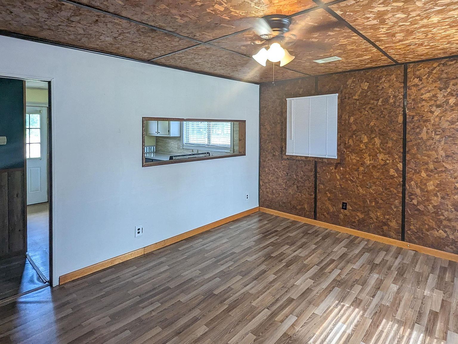 620 N Main St Newport, AR 72431 - Thumbnail 3