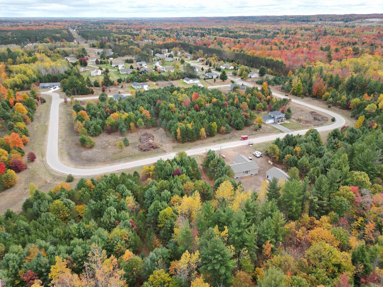 6432 Jeffrey Pl LOT 16 Grawn, MI 49637 - Thumbnail 3