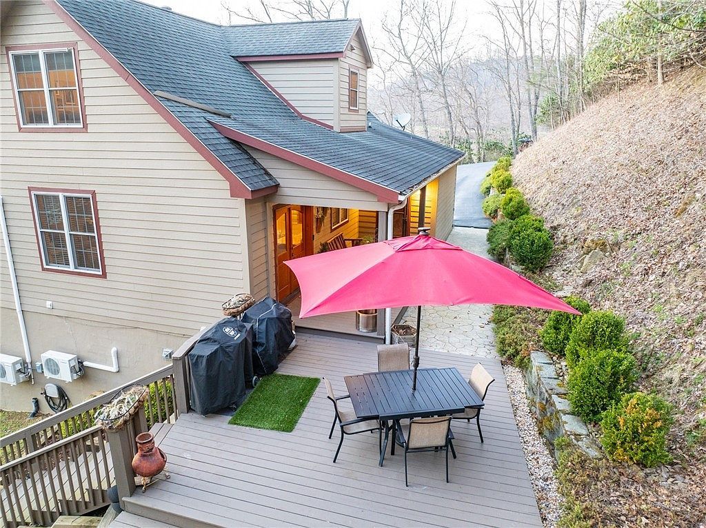 126 Moore Mountain Rd Vilas, NC 28692 - Thumbnail 3