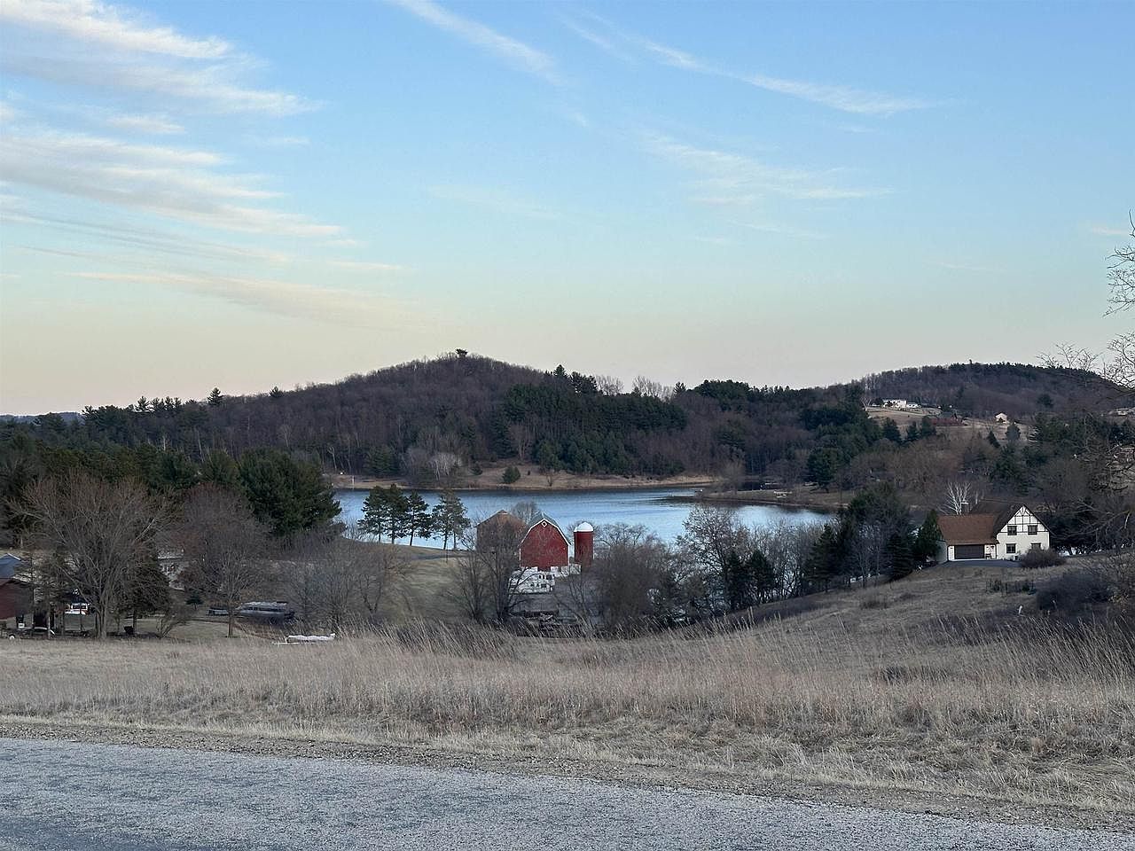 L1111 Club House Dr #1112 La Valle, WI 53941 - Thumbnail 3