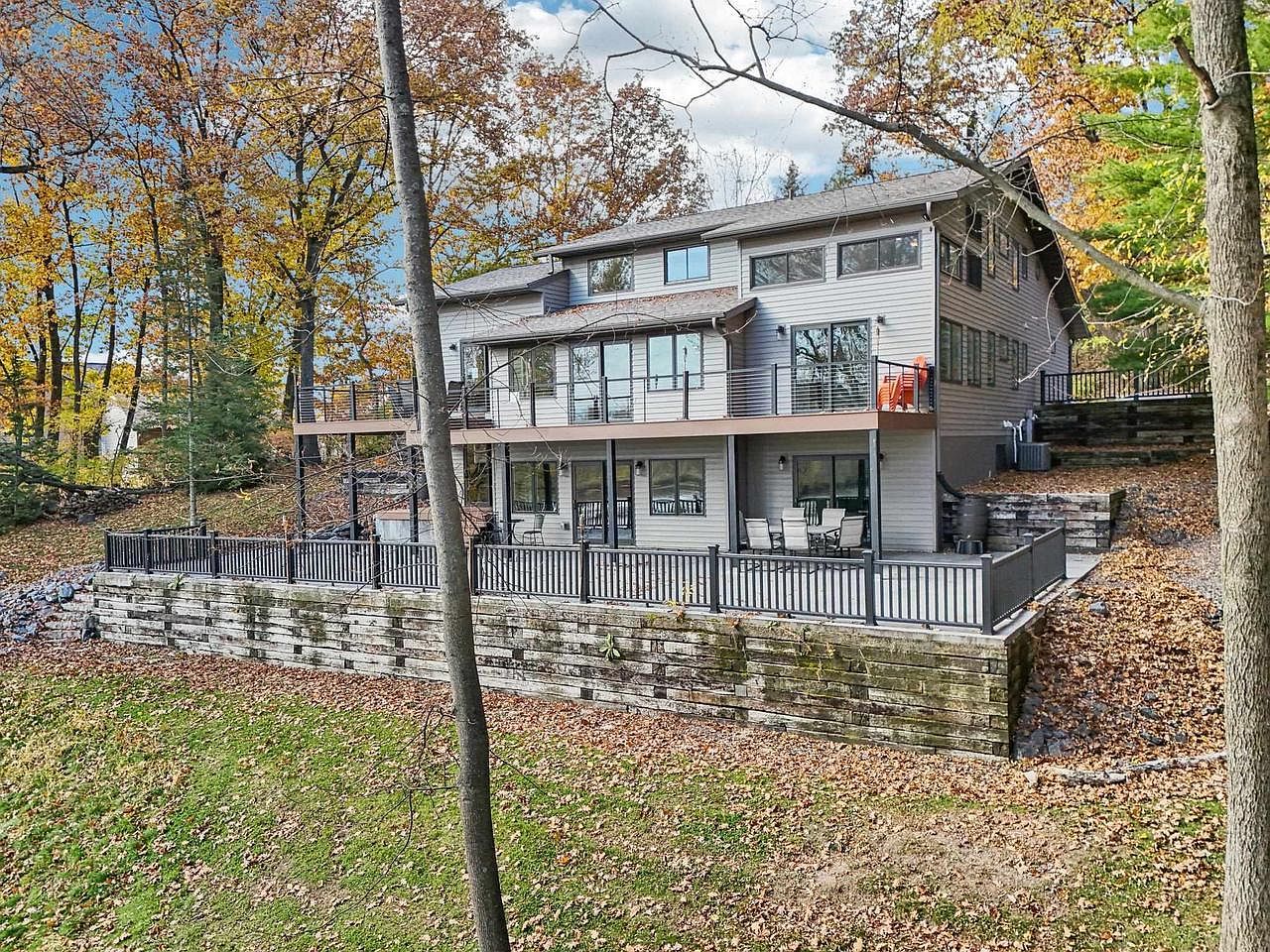 N5620 Thunderbird Rd Portage, WI 53901 - Thumbnail 3