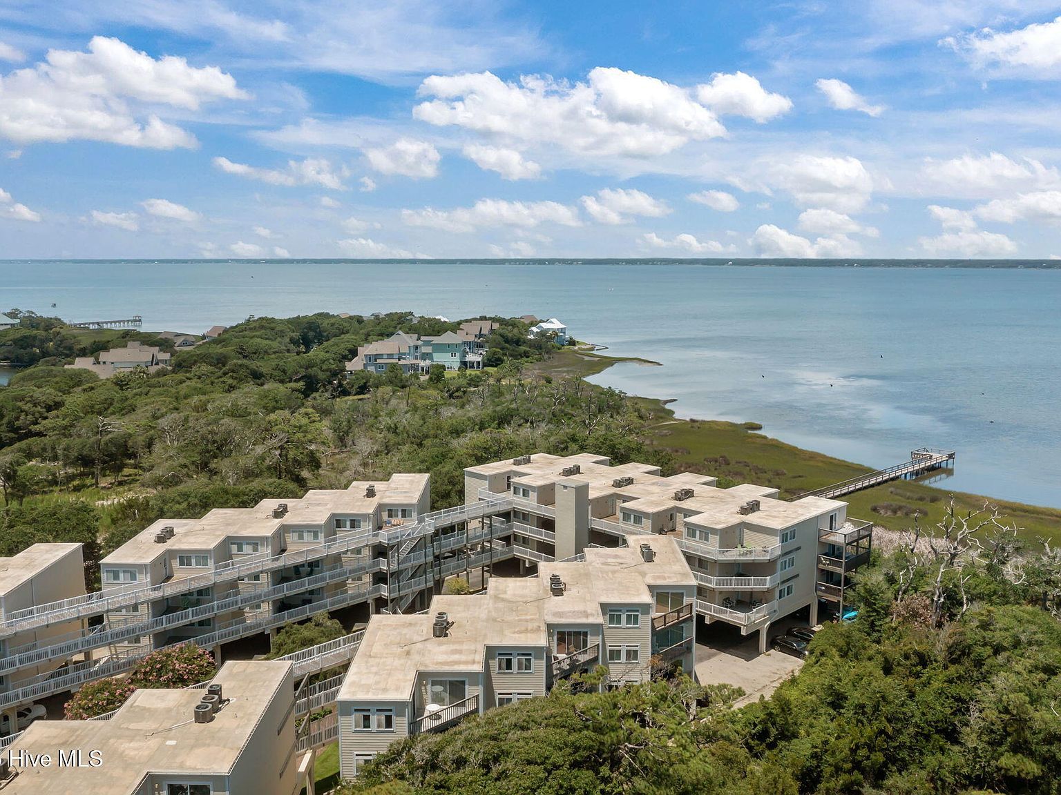 650 Salter Path Rd APT 207 Pine Knoll Shores, NC 28512 - Thumbnail 3