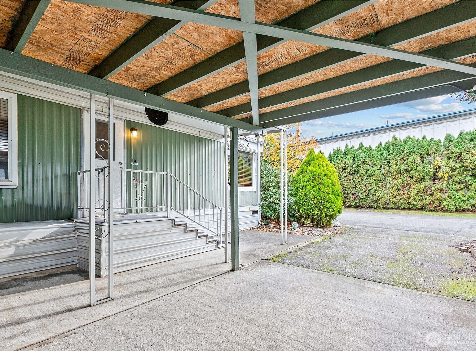 2522 Old Highway 99 South Rd TRAILER 2 Mount Vernon, WA 98273 - Thumbnail 3