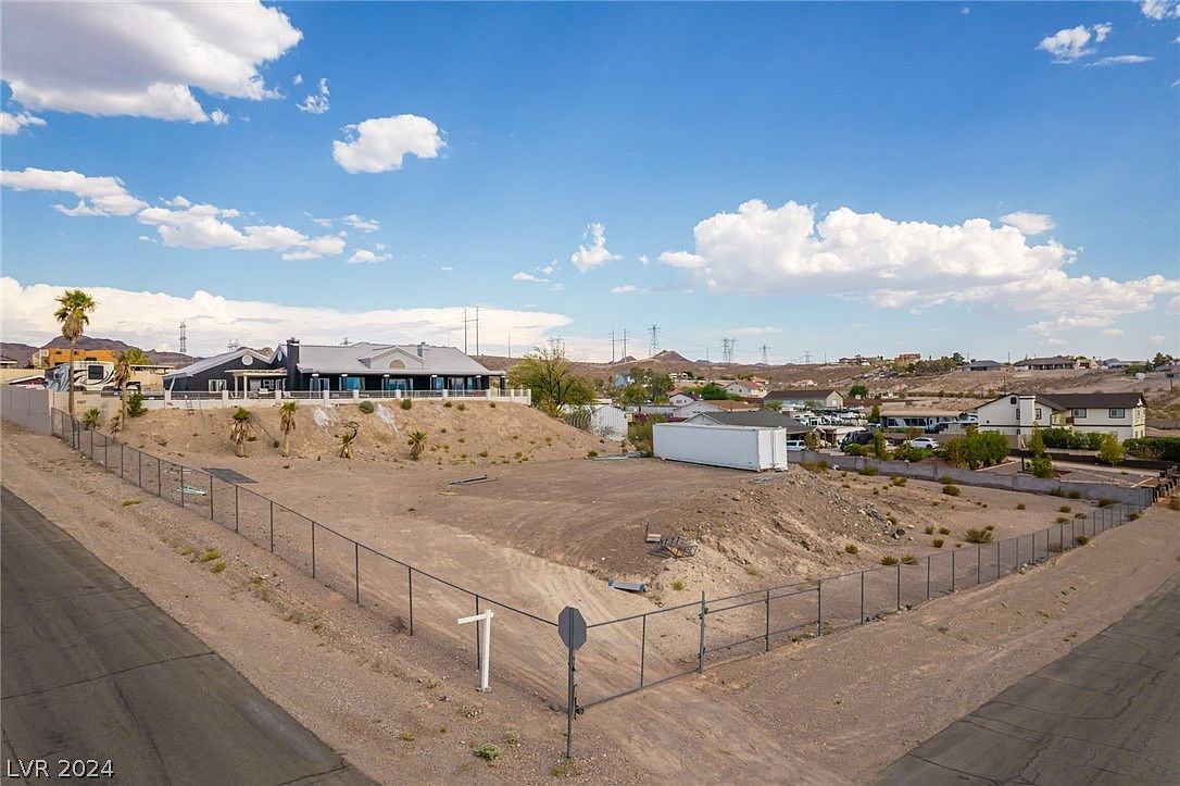 Milan & Cadiz Henderson, NV 89015 - Thumbnail 3