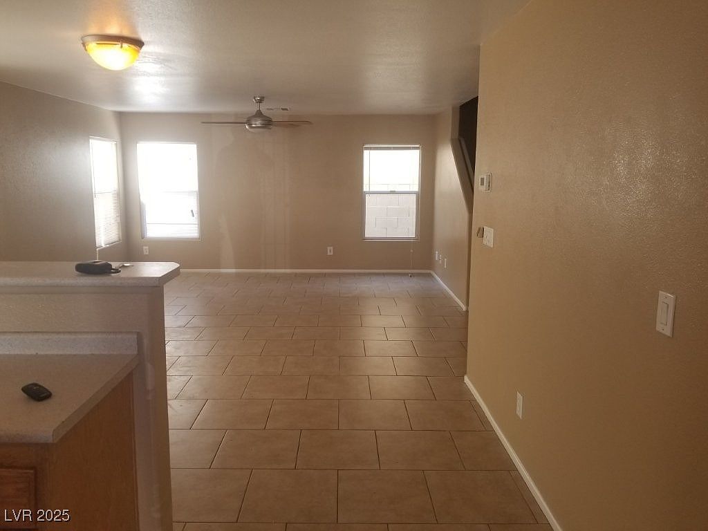 7244 Eagles Pride St Las Vegas, NV 89148 - Thumbnail 3