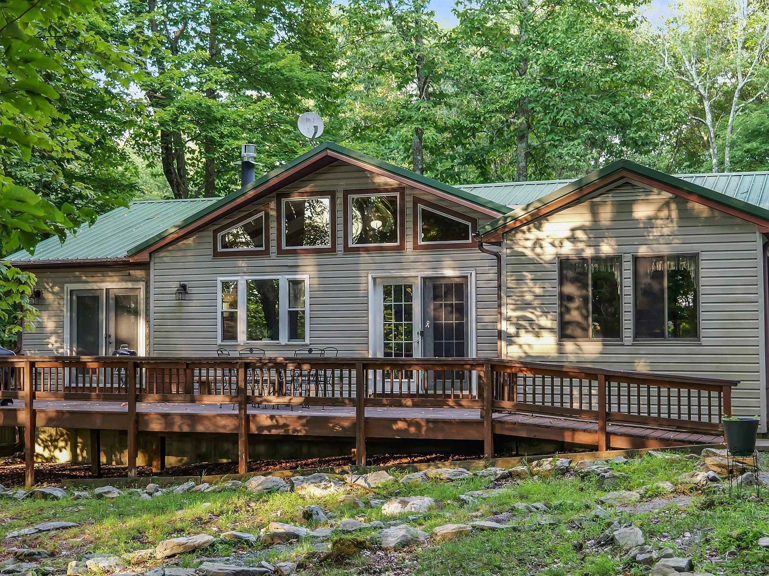 1471 E Alpine Dr Terra Alta, WV 26764 - Thumbnail 3