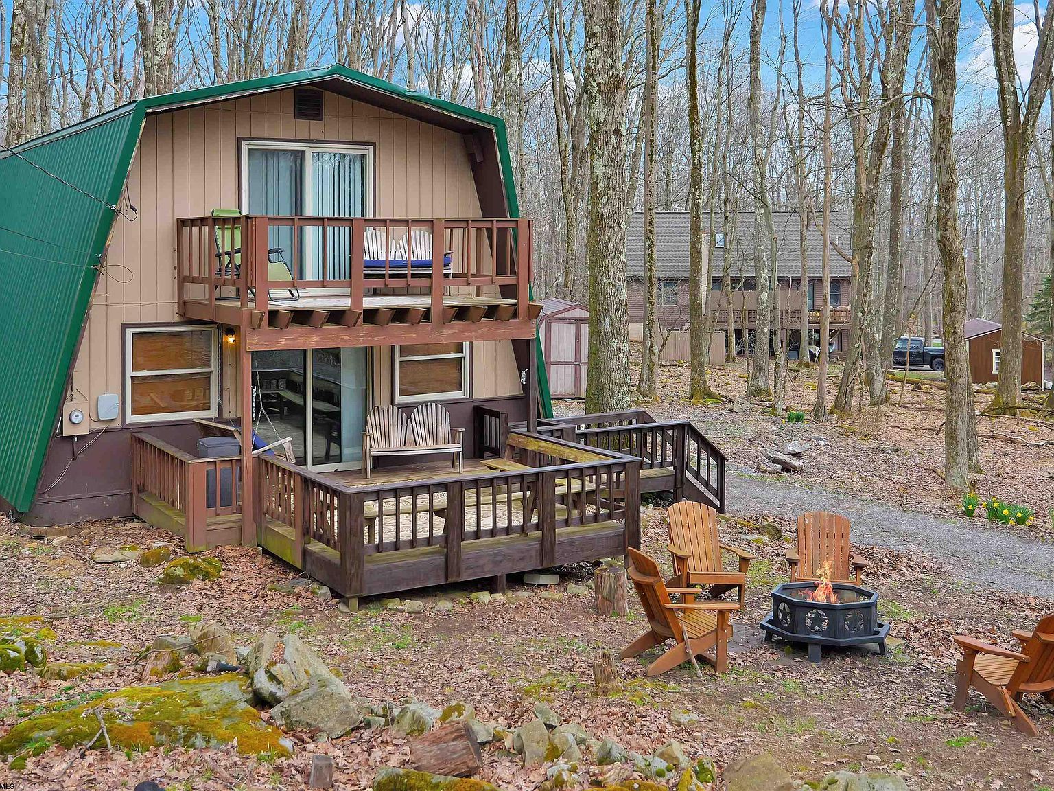 158 Anemone Ln Terra Alta, WV 26764 - Thumbnail 3