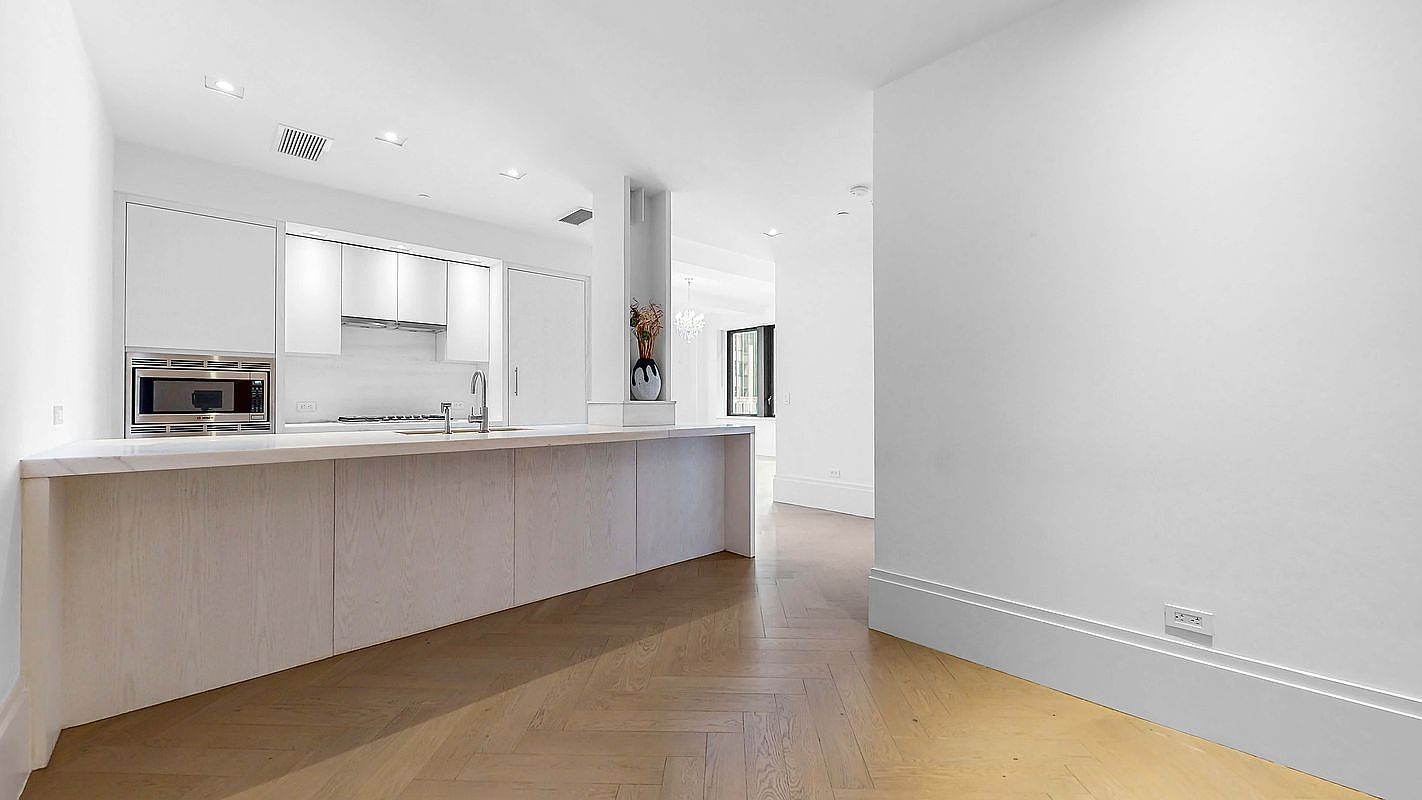 101 Wall St #8B New York, NY 10005 - Thumbnail 3