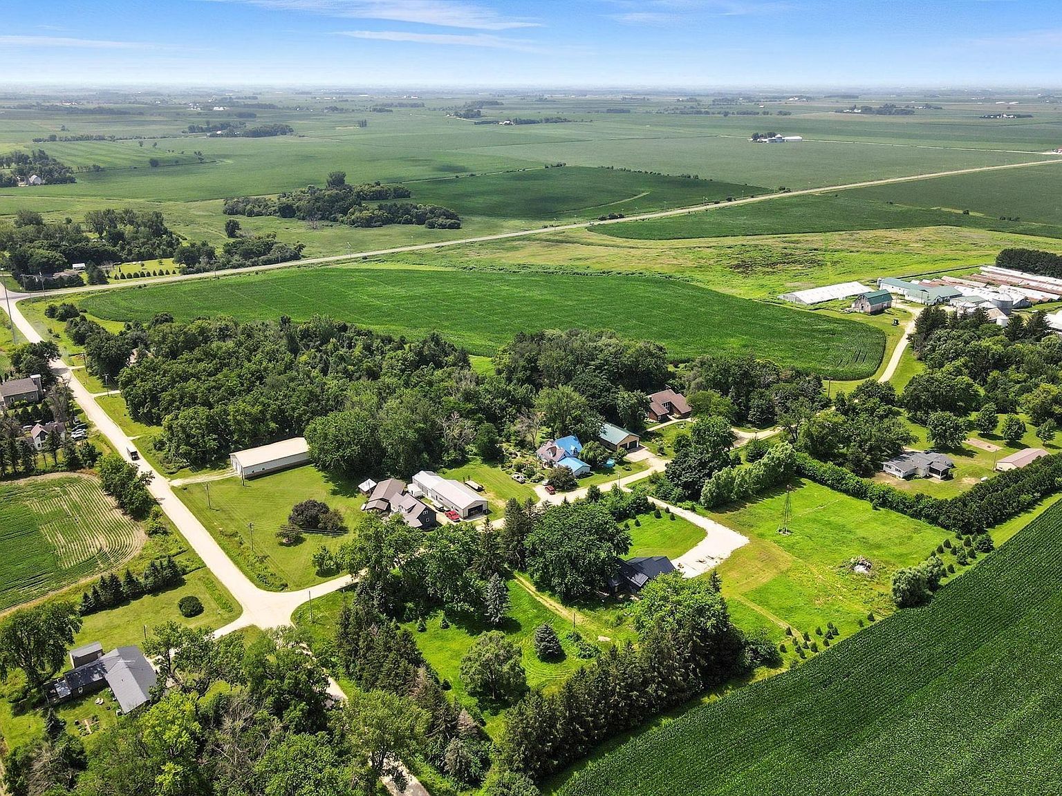 2488 239th St New Hampton, IA 50659 - Thumbnail 3