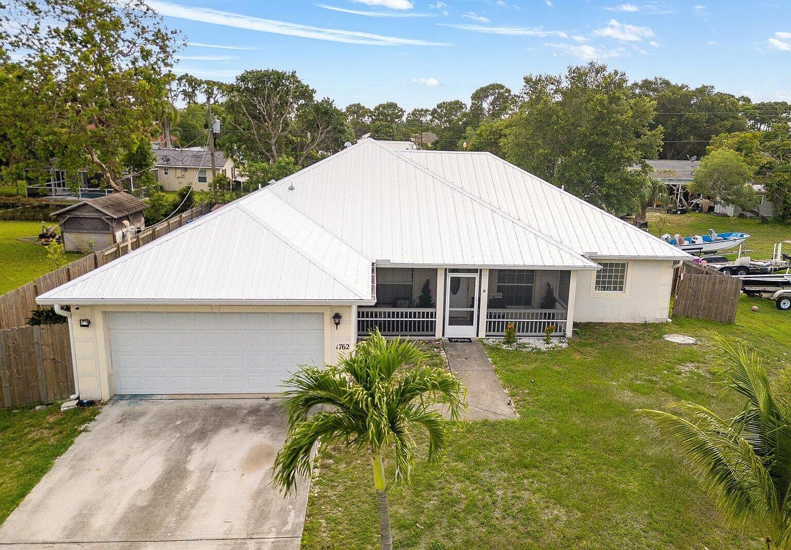 1762 SE Aires Ln Port Saint Lucie, FL 34984 - Thumbnail 3