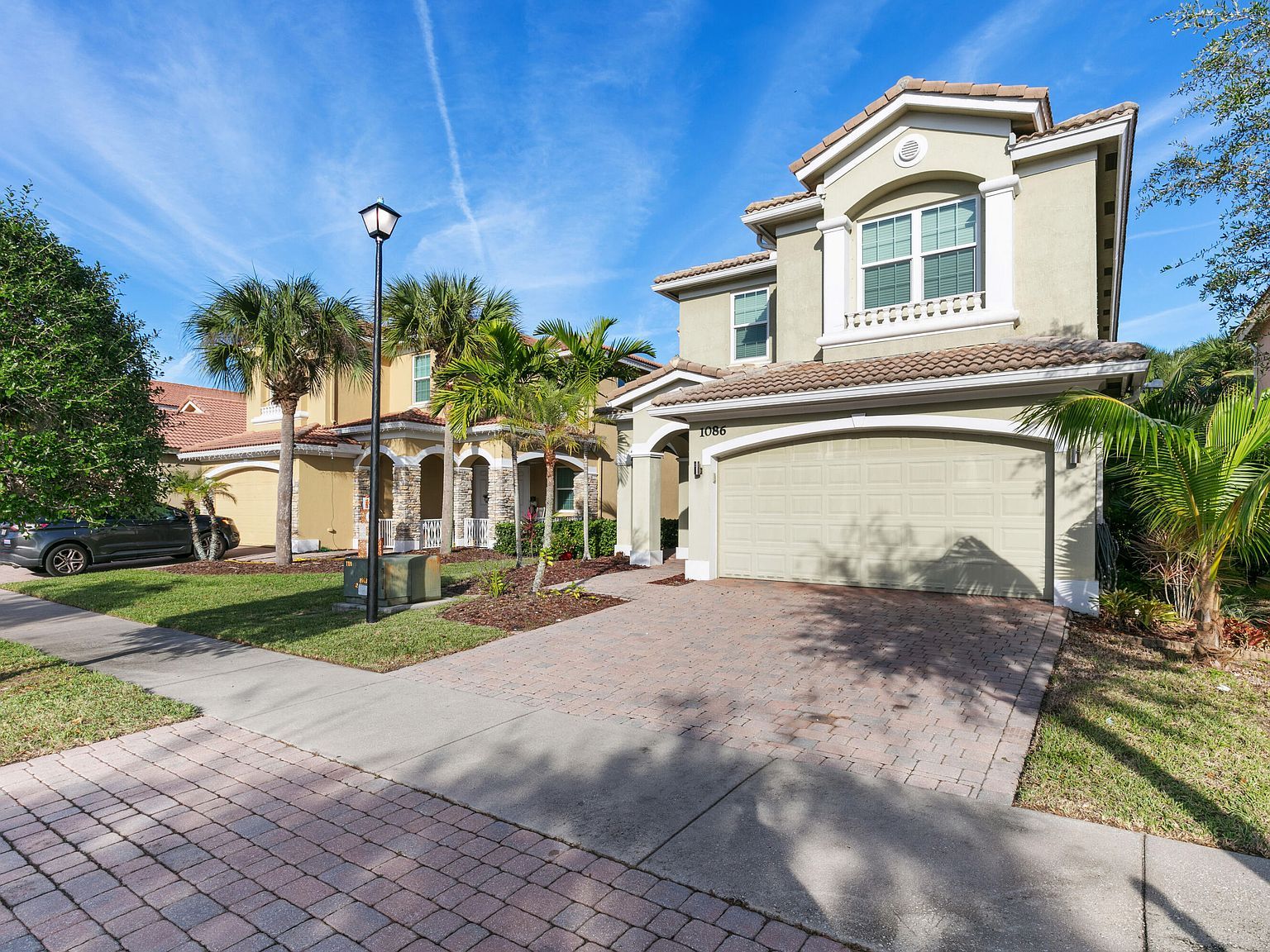 1086 NW Leonardo Cir Port Saint Lucie, FL 34986 - Thumbnail 3