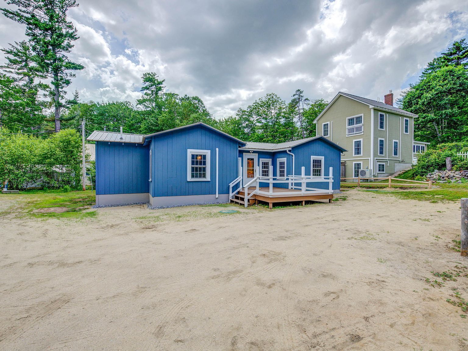 61 Shore Rd Sebago, ME 04029 - Thumbnail 3