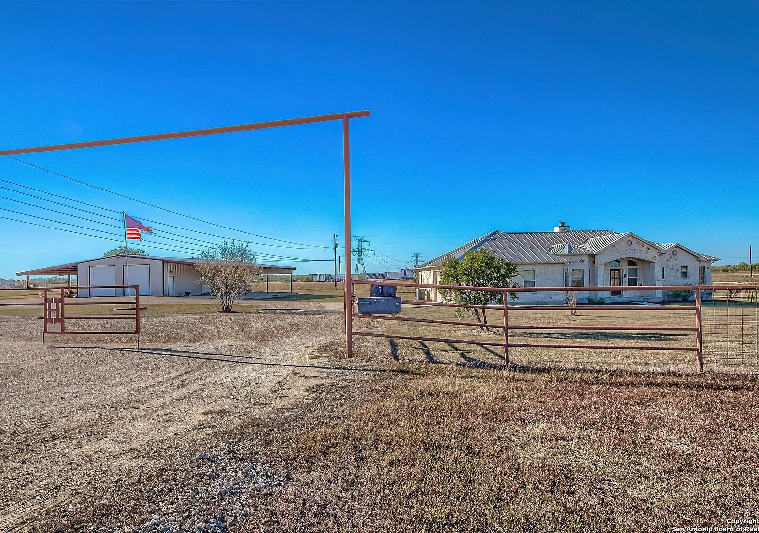 240 Glory Marion, TX 78124 - Thumbnail 3