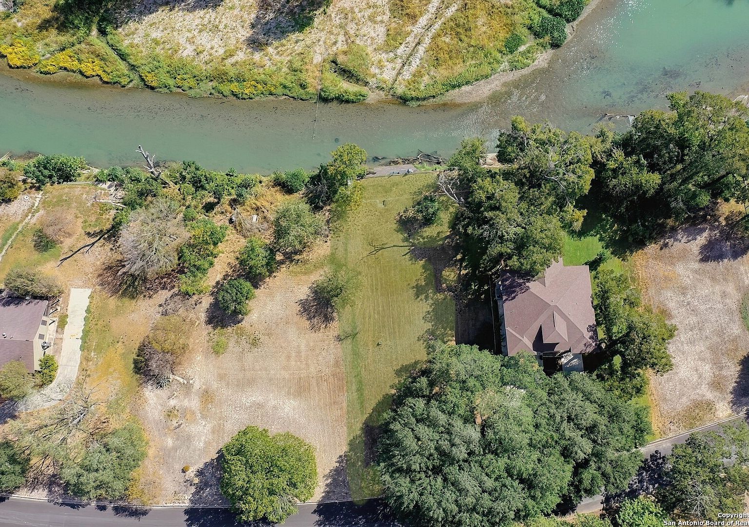 38 E Hampton Dr #25 Seguin, TX 78155 - Thumbnail 3