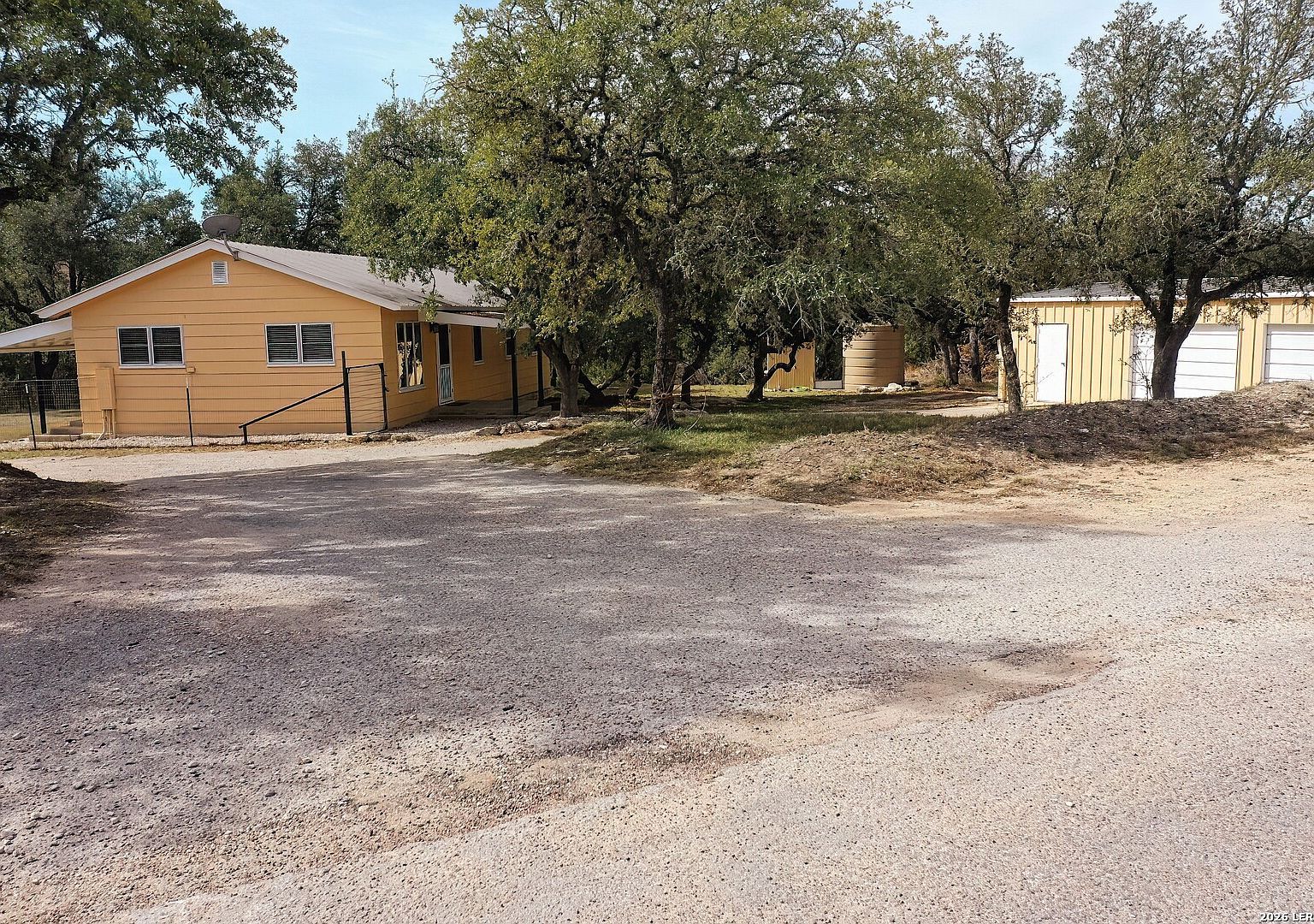 3909 McCall Creek Rd Blanco, TX 78606 - Thumbnail 3