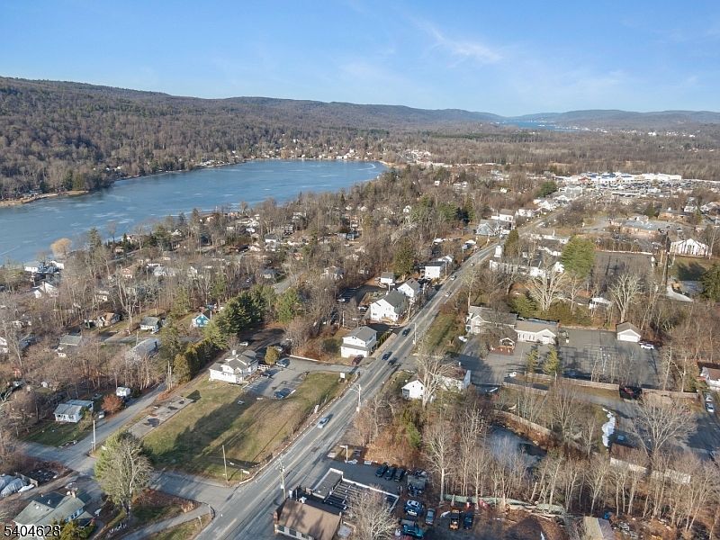 2046 Macopin Rd West Milford, NJ 07480 - Thumbnail 3