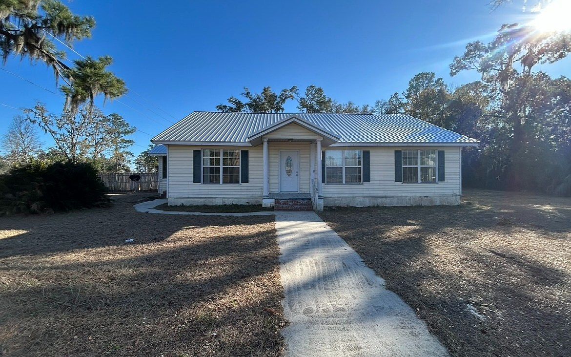 104 10th St SW Jasper, FL 32052 - Thumbnail 3